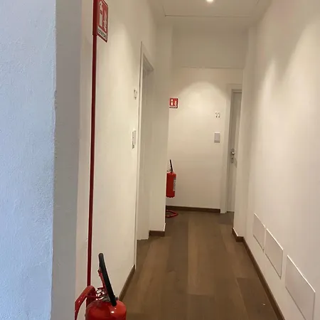 מלון Re Versiliana Junior-house 3*