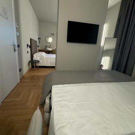 Re Versiliana Junior-house Marina di Pietrasanta